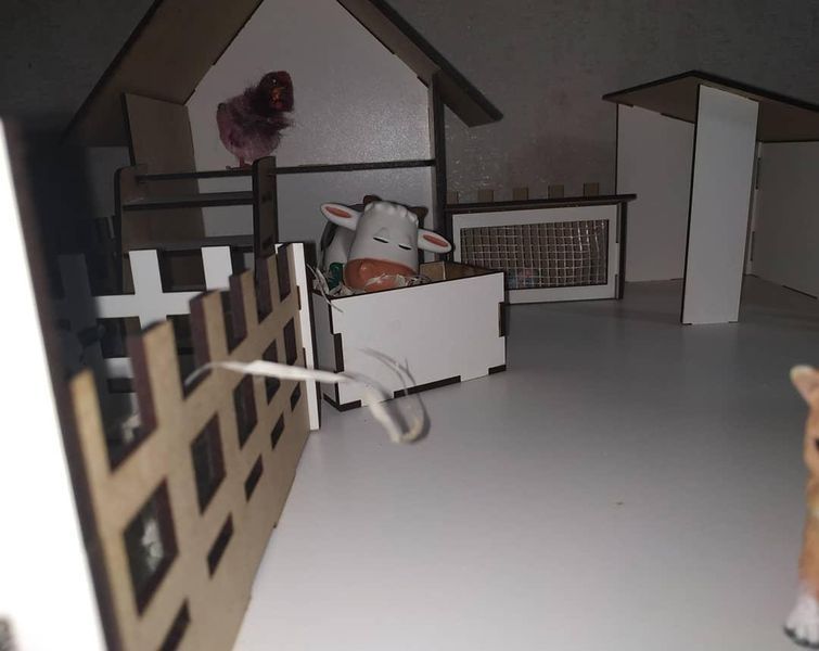 Детская деревянная самосборная игрушечная ферма для животных с забором, с колодцем, с курятником, из хдф 33 фото