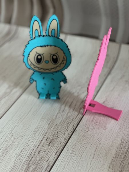 LABUBU &mdash; трендовая подставка для телефона, Лабуба, телефон держатель, игрушка labubu 116 фото